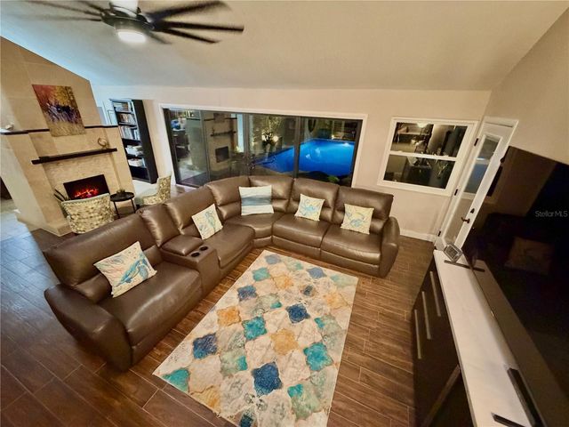 342 WELLINGTON DRIVE, Palm Coast, FL 32164