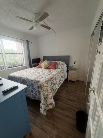 10541 NW 10th St 103, Pembroke Pines, FL 33026