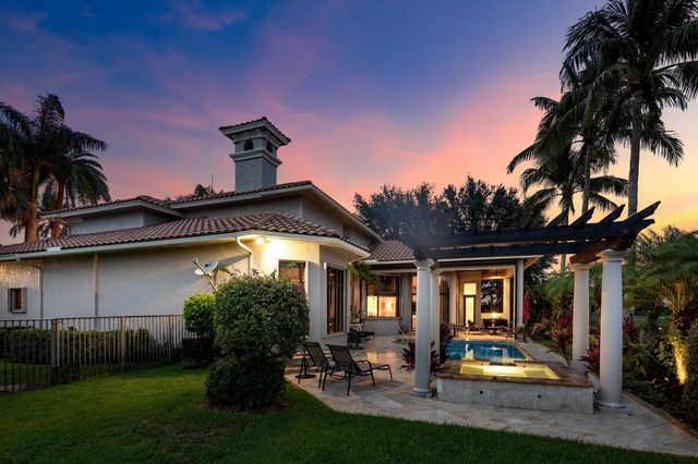 17602 Middle Lake Drive, Boca Raton, FL 33496