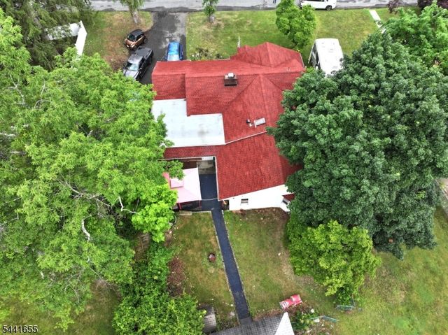 11 N Clark St, Ogdensburg Boro, NJ 07439