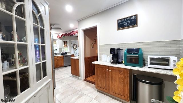 11 N Clark St, Ogdensburg Boro, NJ 07439