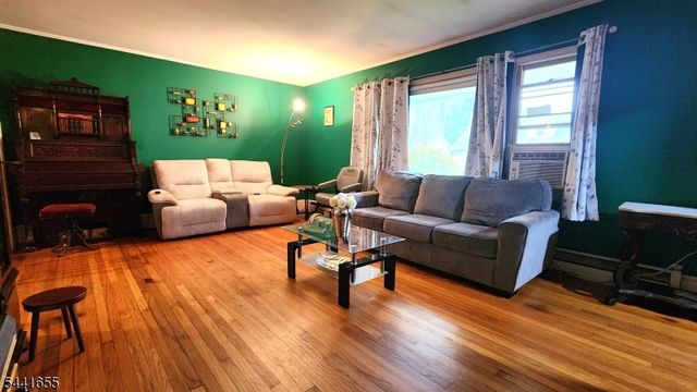 11 N Clark St, Ogdensburg Boro, NJ 07439