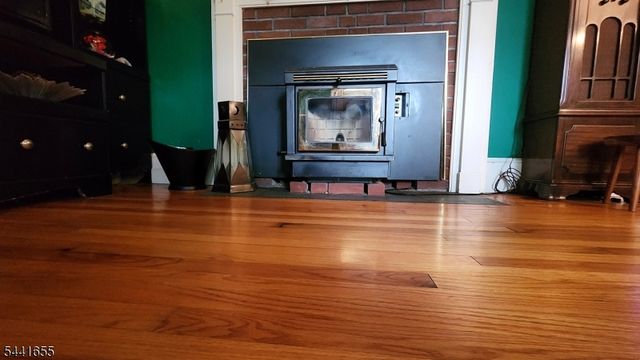 11 N Clark St, Ogdensburg Boro, NJ 07439