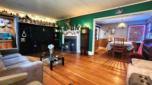 11 N Clark St, Ogdensburg Boro, NJ 07439