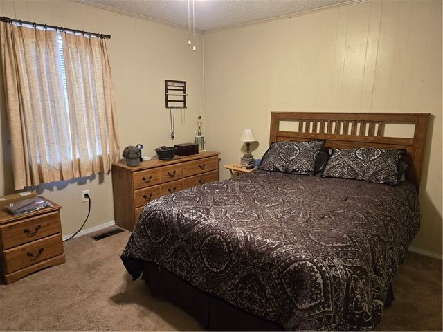 518 S Jackson Avenue, Russellville, AR 72801