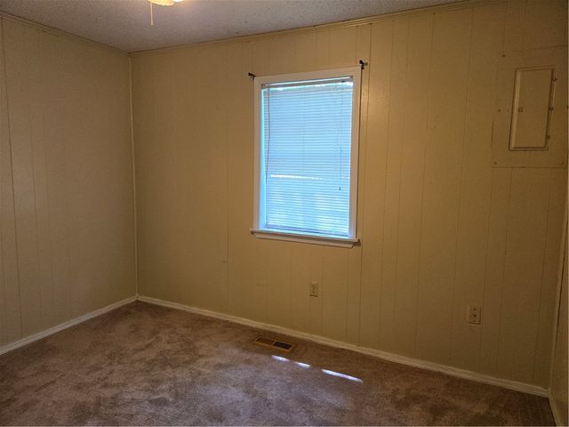 518 S Jackson Avenue, Russellville, AR 72801