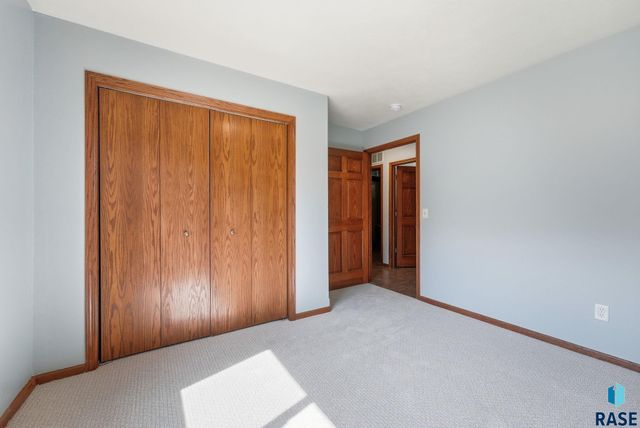 8509 W Grinn Pl Place 33, Sioux Falls, SD 57106