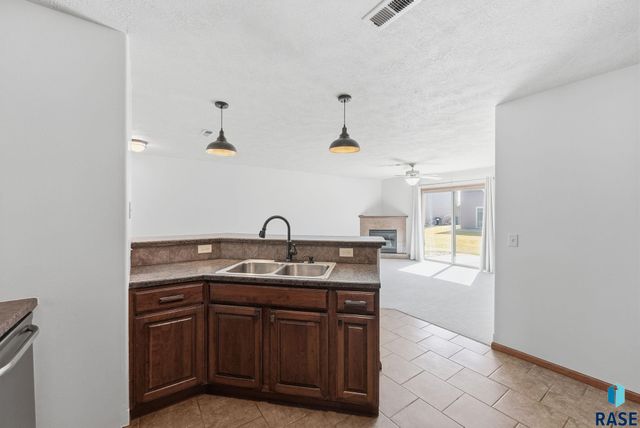 8509 W Grinn Pl Place 33, Sioux Falls, SD 57106