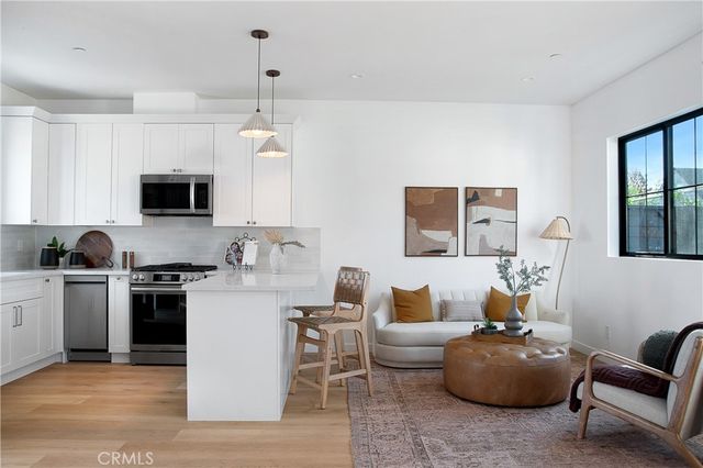 4624 Coolidge Avenue, Culver City, CA 90230