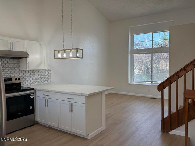 7355 Lindsey Lane, Sparks, NV 89436