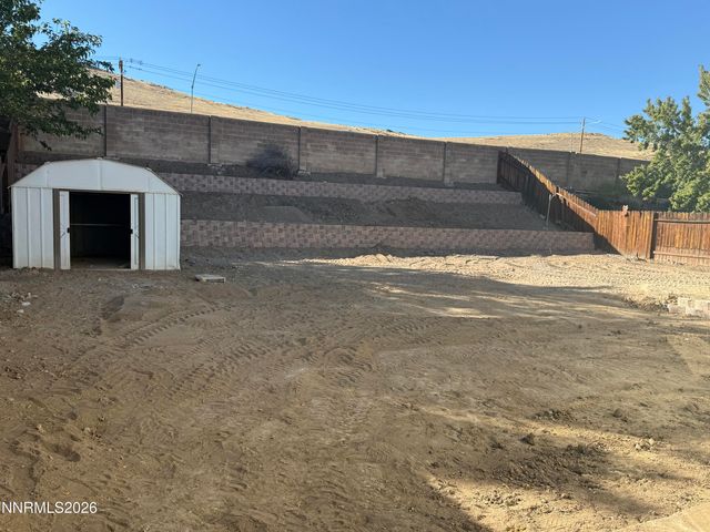 7355 Lindsey Lane, Sparks, NV 89436