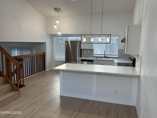 7355 Lindsey Lane, Sparks, NV 89436