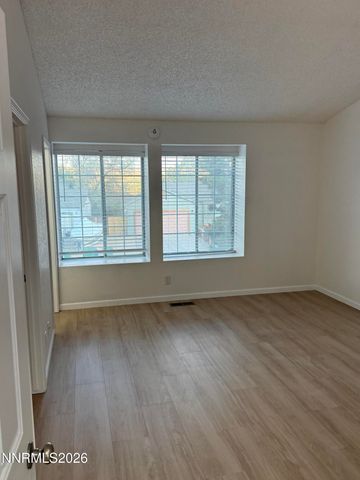 7355 Lindsey Lane, Sparks, NV 89436