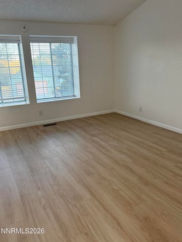 7355 Lindsey Lane, Sparks, NV 89436