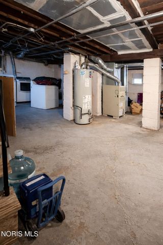 829 Ogden Avenue, Toledo, OH 43609