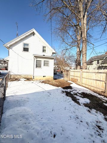829 Ogden Avenue, Toledo, OH 43609