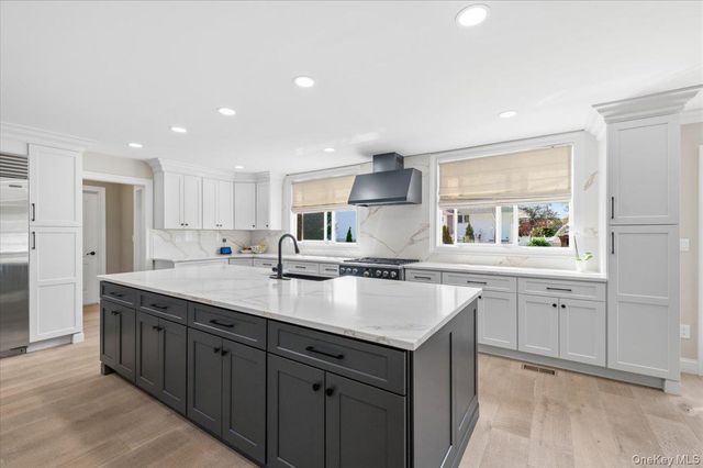111 Charles Street B, Massapequa, NY 11758