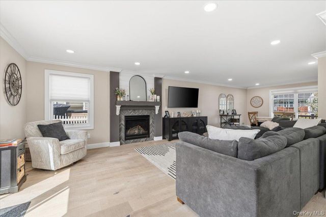 111 Charles Street B, Massapequa, NY 11758