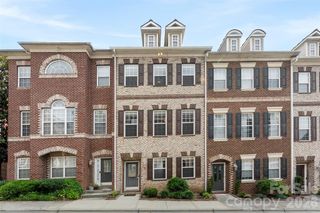 1960 winpole Lane, Charlotte, NC 28273