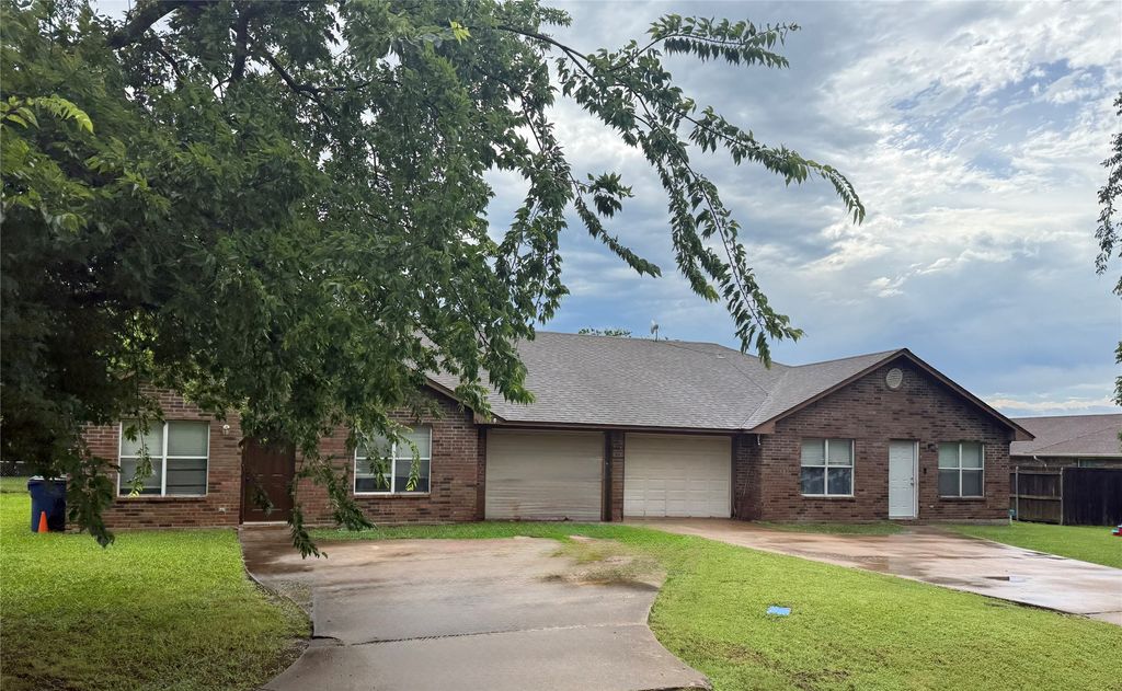 621 Franklin Avenue 1, Pottsboro, TX 75076