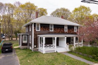 235 Standish Ave, Plymouth, MA 02360