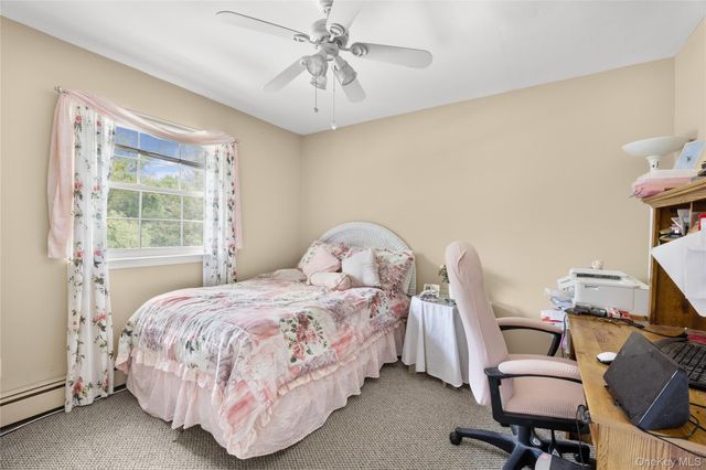 11 Monitor Court, Coram, NY 11727