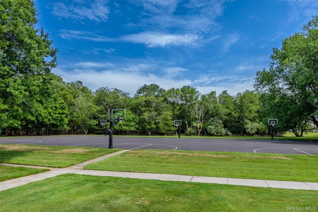 11 Monitor Court, Coram, NY 11727