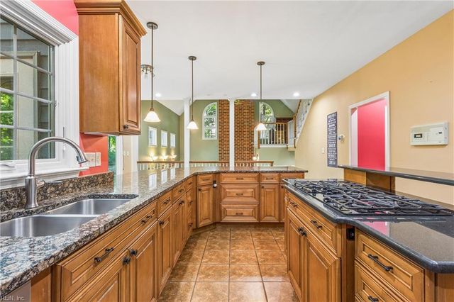 112 Woodhall Spa, Williamsburg, VA 23188