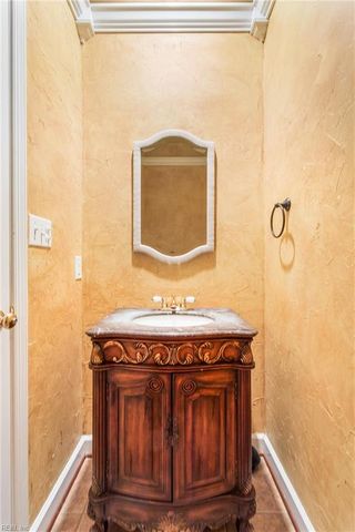 112 Woodhall Spa, Williamsburg, VA 23188