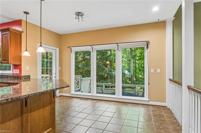 112 Woodhall Spa, Williamsburg, VA 23188