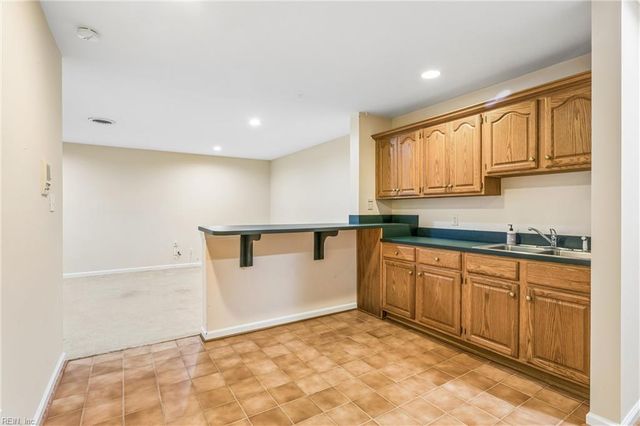 112 Woodhall Spa, Williamsburg, VA 23188