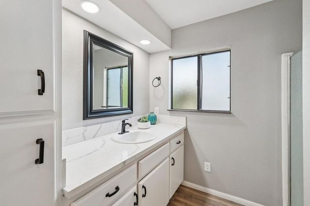 26086 Bear Valley Heights Road 4, Escondido, CA 92027