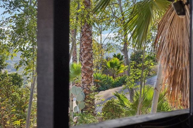 26086 Bear Valley Heights Road 4, Escondido, CA 92027