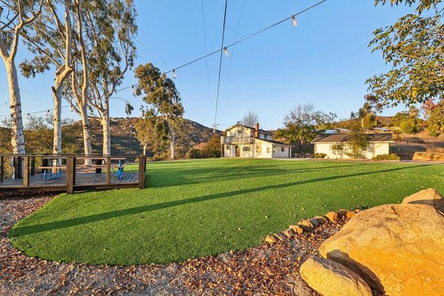 26086 Bear Valley Heights Road 4, Escondido, CA 92027