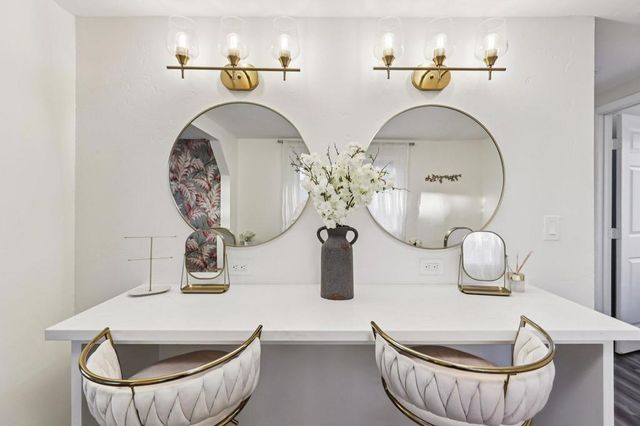 26086 Bear Valley Heights Road 4, Escondido, CA 92027