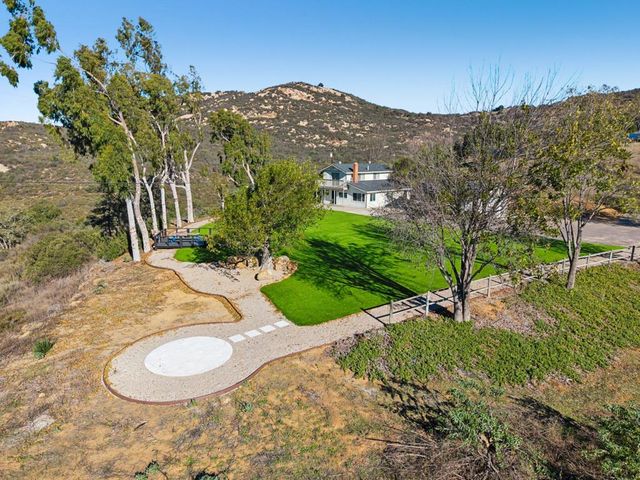 26086 Bear Valley Heights Road 4, Escondido, CA 92027