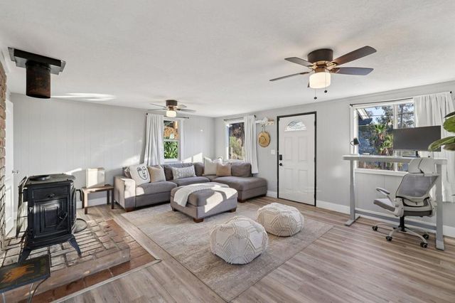 26086 Bear Valley Heights Road 4, Escondido, CA 92027