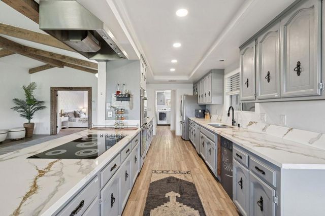 26086 Bear Valley Heights Road 4, Escondido, CA 92027