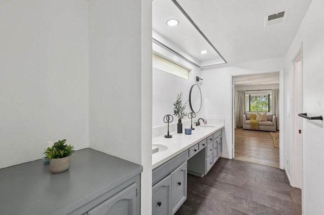 26086 Bear Valley Heights Road 4, Escondido, CA 92027