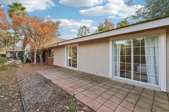 26086 Bear Valley Heights Road 4, Escondido, CA 92027