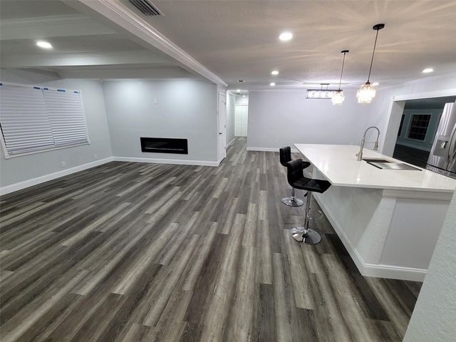 4002 THONOTOSASSA ROAD, Plant City, FL 33565