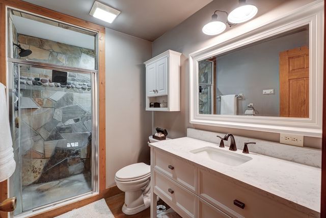 15 Mount Laurel Way, Blue Ridge, GA 30513