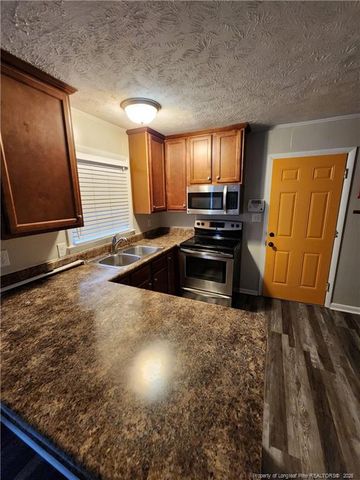 3529 THOMAS Avenue, Fayetteville, NC 28304