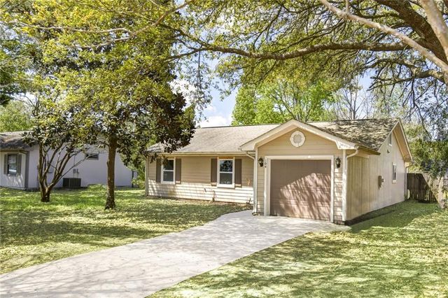 104 Green Acre Court N, Kingsland, GA 31548