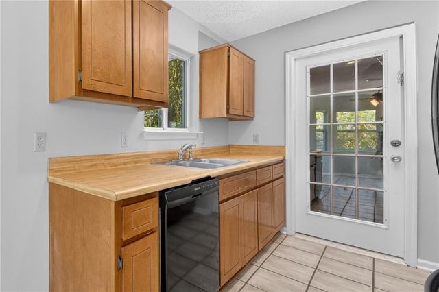 104 Green Acre Court N, Kingsland, GA 31548