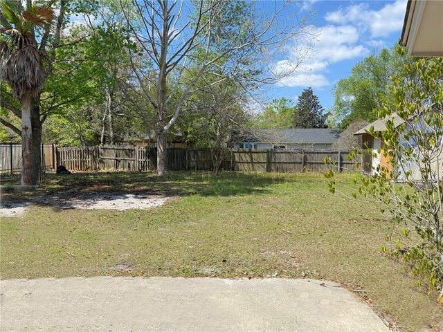 104 Green Acre Court N, Kingsland, GA 31548