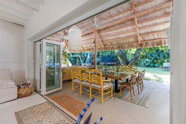 330 Gulf Rd, Key Biscayne, FL 33149