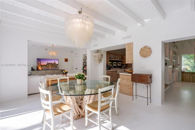 330 Gulf Rd, Key Biscayne, FL 33149