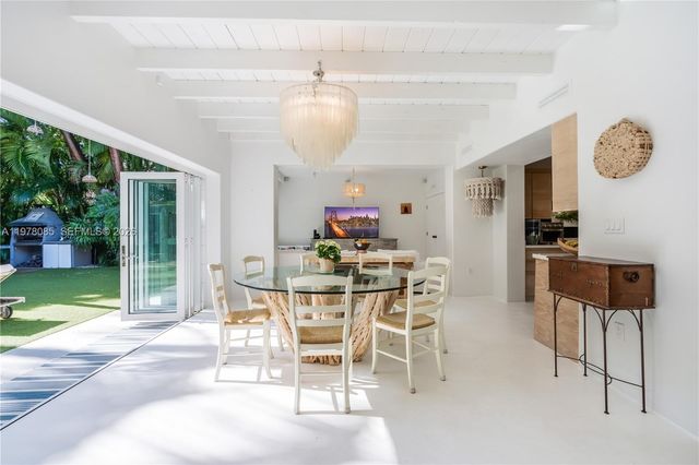 330 Gulf Rd, Key Biscayne, FL 33149