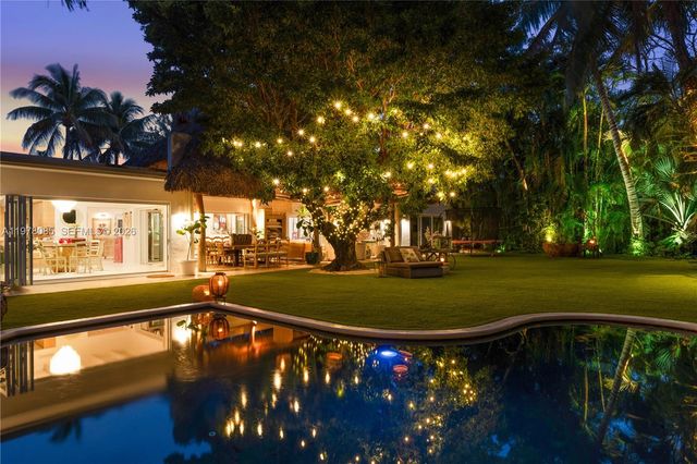 330 Gulf Rd, Key Biscayne, FL 33149